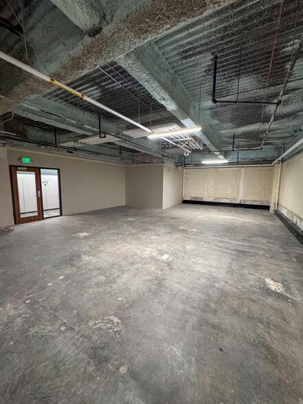 More Photos Of 206 S Broadway, Rochester Office For Lease