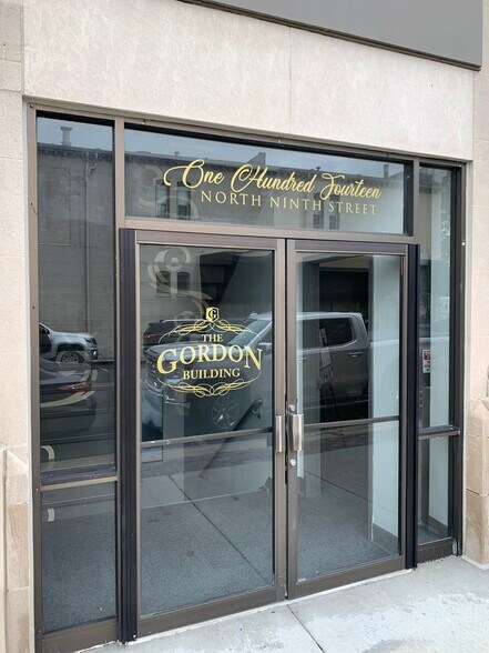 More Photos Of 110-114 N 9th St, Noblesville Storefront Retail Office For Lease