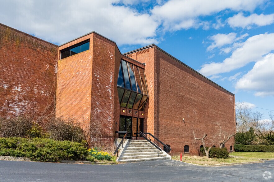 More Photos Of 620 Spring St, North Dighton Warehouse For Sale