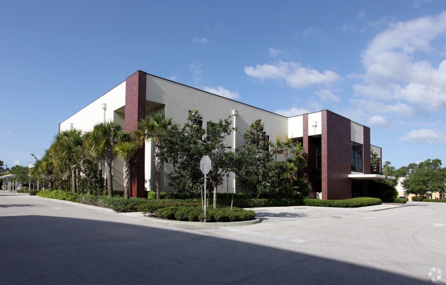 Primary Photo Of 3606 Enterprise Ave, Naples Office For Sale