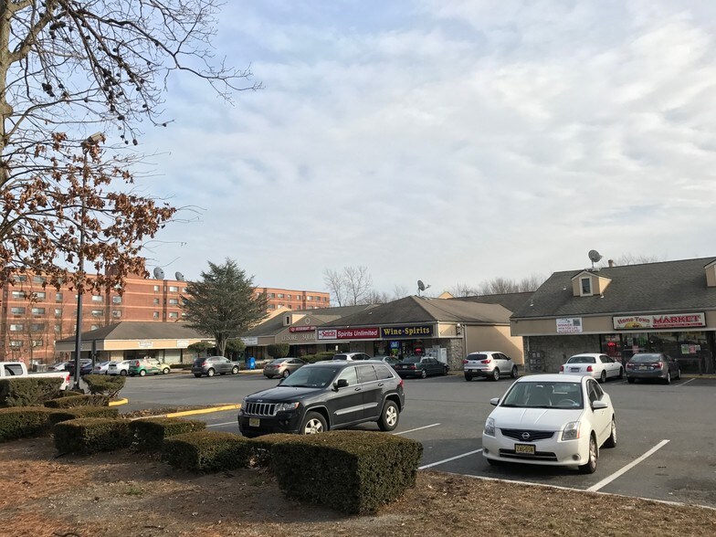 More Photos Of 1000 Highway 70, Lakewood Unknown For Lease