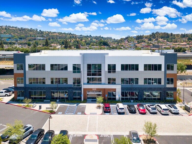 More Photos Of 888 S Brea Canyon Rd, Diamond Bar Medical For Lease