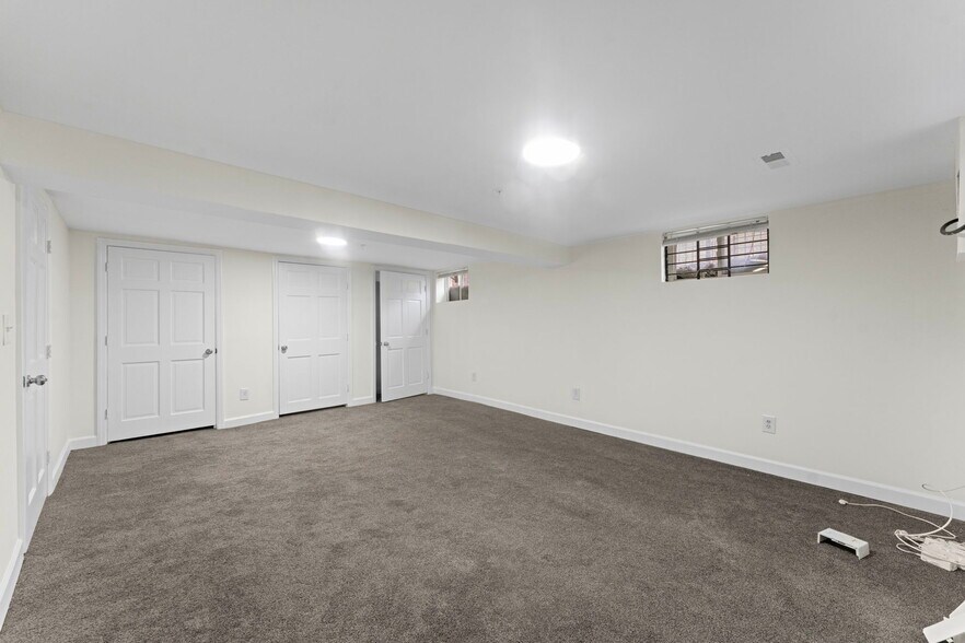 More Photos Of 922 Ridge Rd Se, Washington Assisted Living For Sale