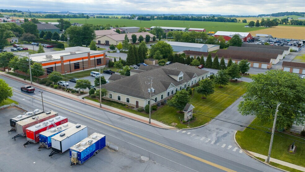 More Photos Of 84 Doe Run Rd, Manheim Medical For Lease