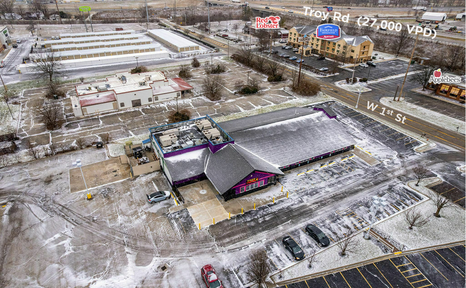 More Photos Of 1805 W 1st St, Springfield Restaurant For Sale