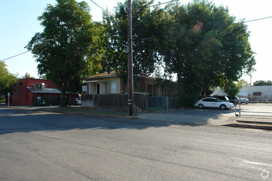 Primary Photo Of 107 W 16th St, Chico Apartments For Sale