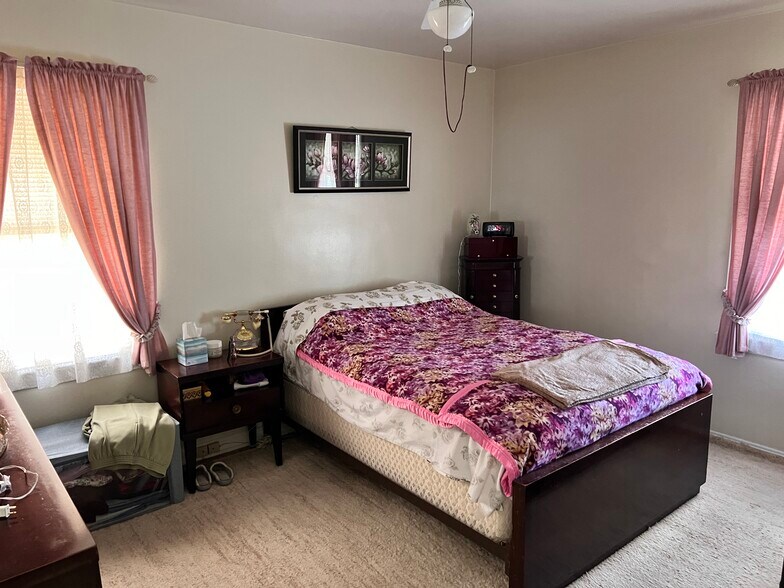 More Photos Of 3127 West Blvd, Cleveland Multifamily For Sale