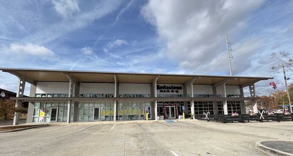 More Photos Of 8410 Line Ave, Shreveport General Retail For Lease