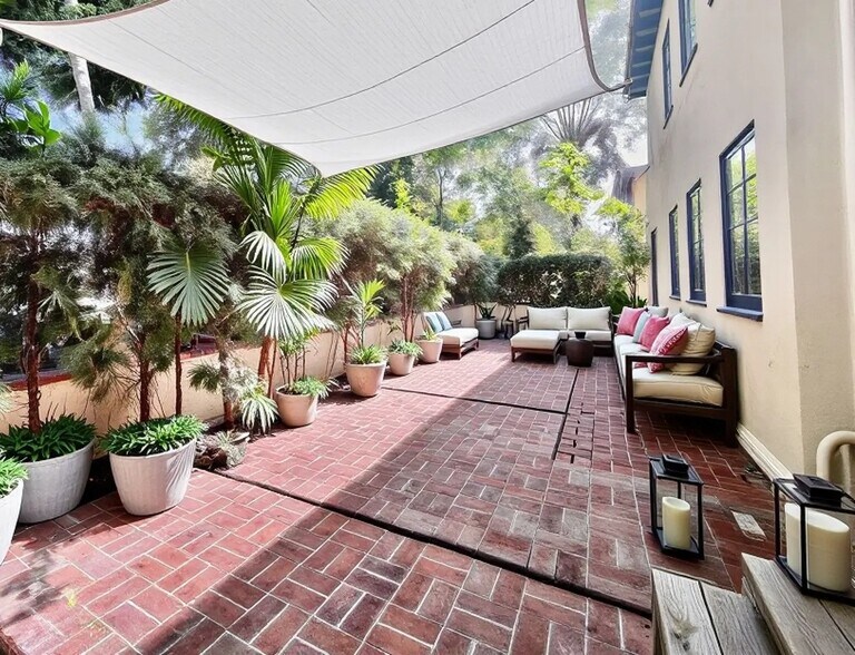 More Photos Of 1269 Havenhurst Dr, West Hollywood Multifamily For Sale