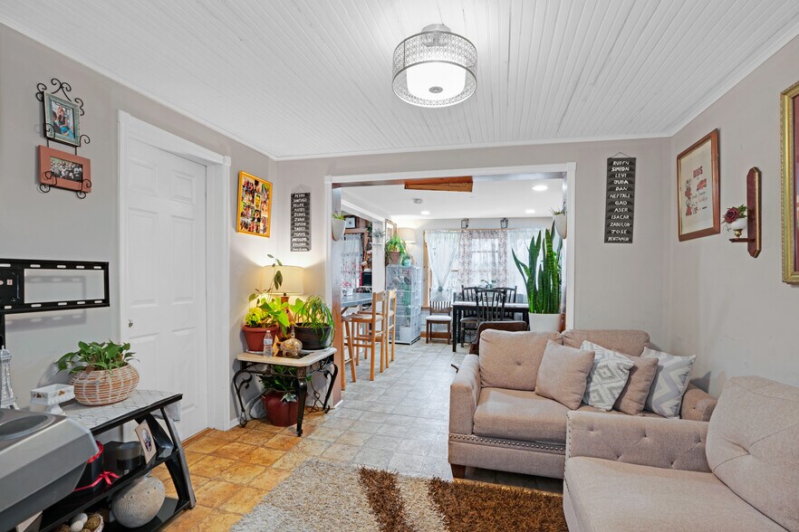 More Photos Of 307 Oak Tree Ave, South Plainfield Storefront Retail Office For Sale