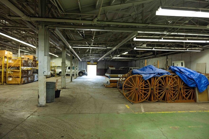 More Photos Of 1825-1841 E Jefferson St, Phoenix Warehouse For Sale