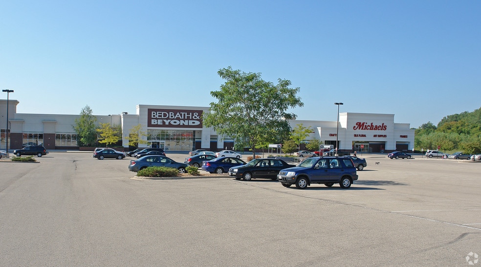 More Photos Of 4275 Lien Rd, Madison General Retail For Lease