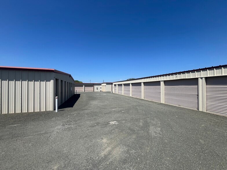 More Photos Of 3562 Big Valley Rd, Kelseyville Specialty For Sale