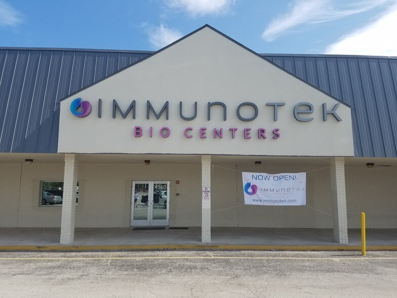 More Photos Of 4558-4624 Lake Worth Rd, Greenacres Restaurant For Lease