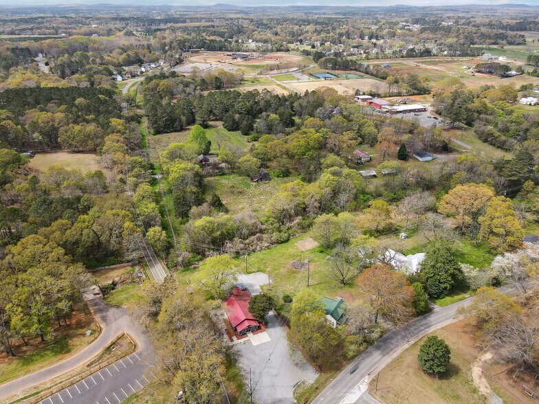 More Photos Of 100 Covered Bridge Rd, Euharlee Restaurant For Sale