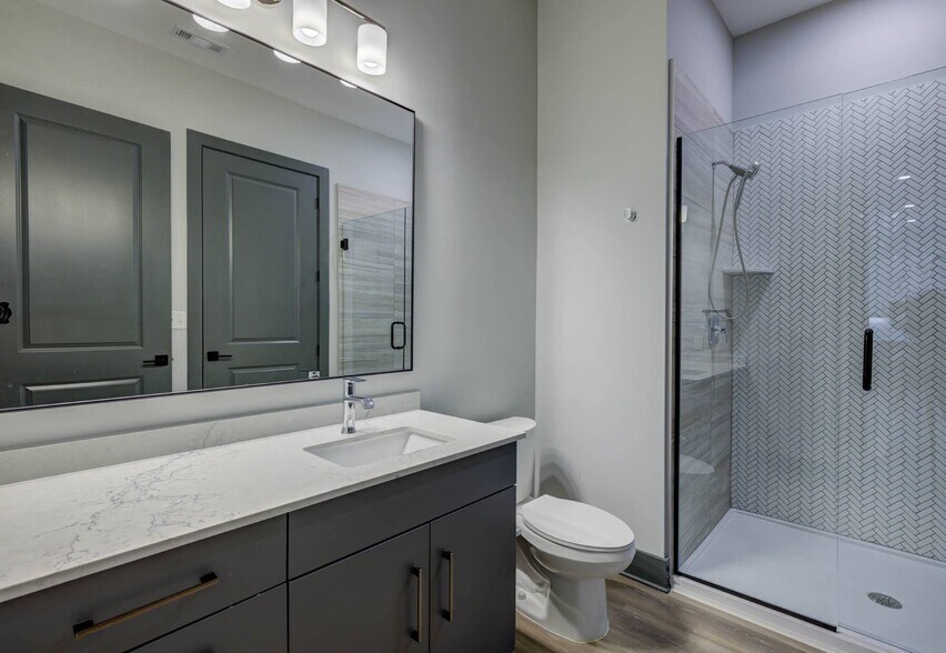 More Photos Of 352 S Walker St, Cary Apartments For Lease