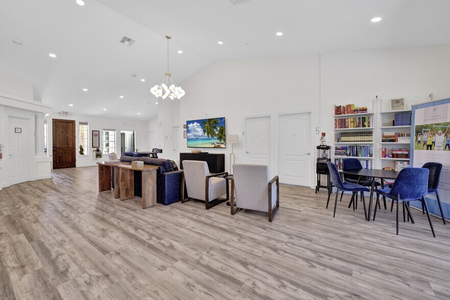 More Photos Of LUXURY PREMIUM GATED 11 BED RAL ACTIVE & HIGH PERFORMER, Peoria Assisted Living For Sale