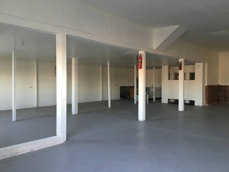 More Photos Of 367 W Coolidge Ave, Coolidge Auto Dealership For Lease