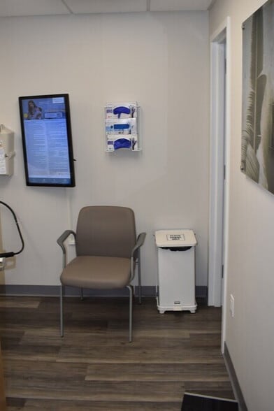 More Photos Of 118 N Country Rd, Port Jefferson Medical For Sale