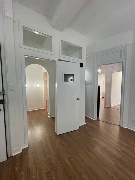 More Photos Of 142-144 Joralemon St, Brooklyn Medical For Lease