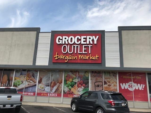 More Photos Of 1848-1928 Clovis Ave, Clovis Freestanding For Lease