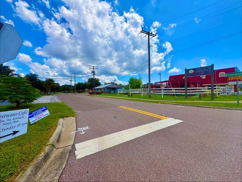 More Photos Of 5521 Hanley Rd, Tampa Office For Sale
