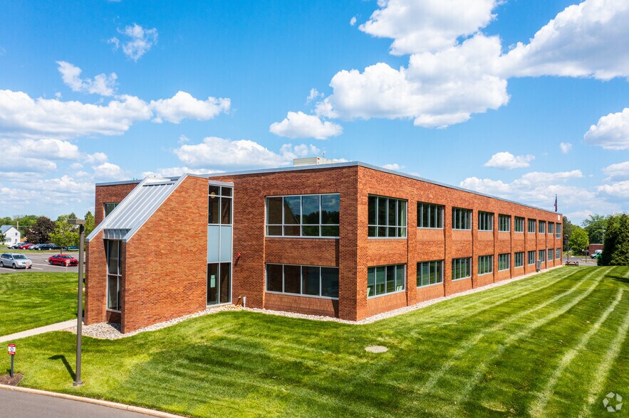 More Photos Of 110 Gibraltar Rd, Horsham Township Office For Lease