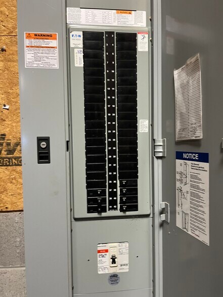 More Photos Of 642 S Main St, Central Square Office Residential For Lease