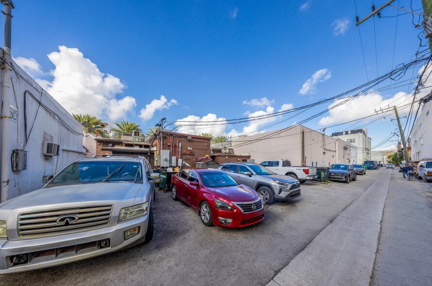 More Photos Of 9517-9523 Harding Ave, Surfside Storefront For Sale