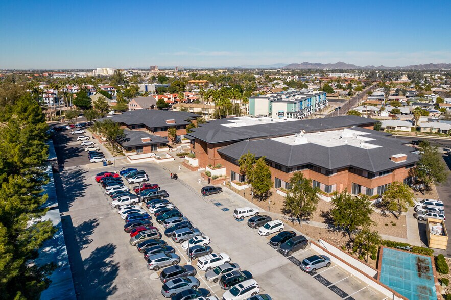 More Photos Of 1313 E Osborn Rd, Phoenix Medical For Lease