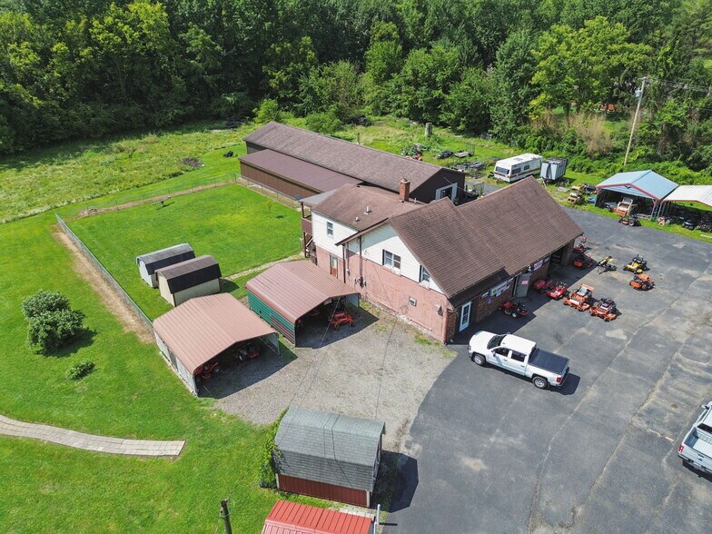 More Photos Of 7271 National Rd SW, Pataskala Freestanding For Sale