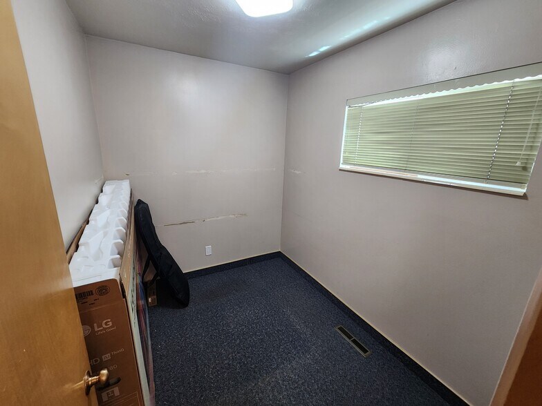 More Photos Of 520 3rd St, Idaho Falls Office For Sale
