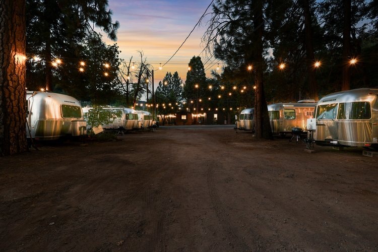 More Photos Of 4727 Dunsmuir Ave, Dunsmuir Hotel For Sale