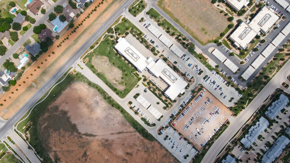 More Photos Of 6401 Holiday Hill Rd, Midland Office For Lease