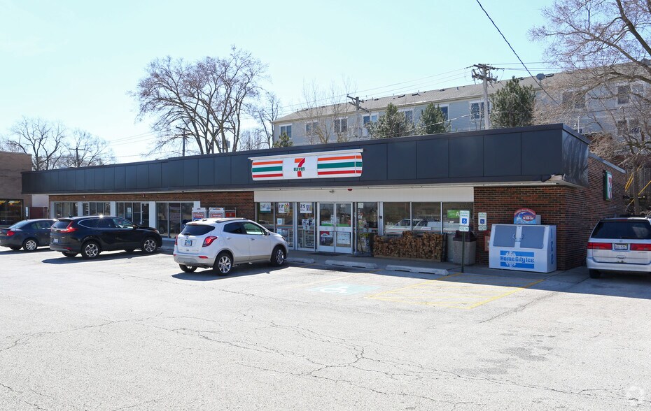 Primary Photo Of 737-753 W Palatine Rd, Palatine Convenience Store For Sale