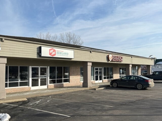 More Photos Of 606 N 9th St, Kalamazoo Storefront For Lease