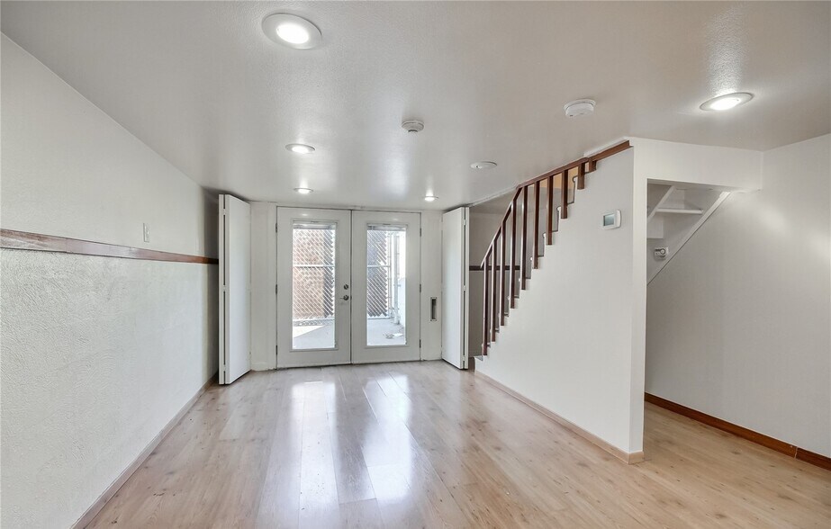 More Photos Of 2409 SW Findlay St, Seattle Apartments For Sale
