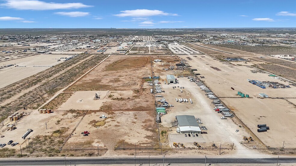 More Photos Of 2500 S Crane, Odessa Warehouse For Sale