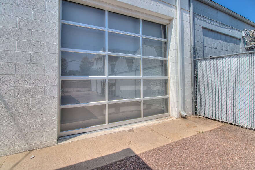 More Photos Of 3409-3425 N Prospect St, Colorado Springs Light Distribution For Sale