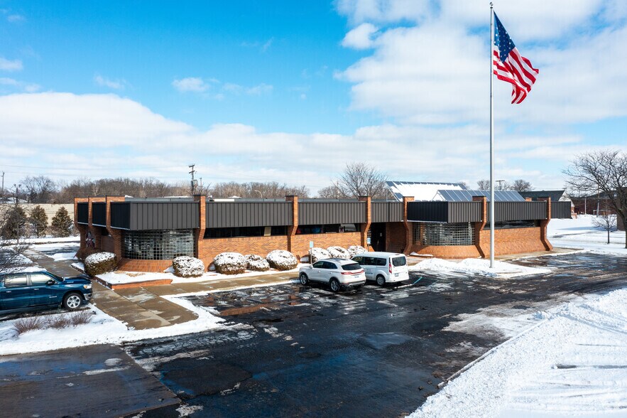 More Photos Of 1550-1570 Kingsway Ct, Trenton Medical For Sale