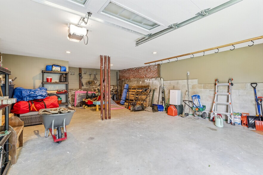 More Photos Of 1 Old Manchester Rd, Raymond Multifamily For Sale
