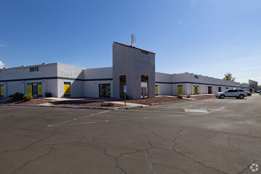 More Photos Of 3311-3347 W Earll Dr, Phoenix Unknown For Lease