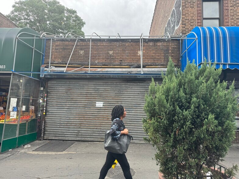 More Photos Of 9104 Sutphin Blvd, Jamaica Storefront For Lease