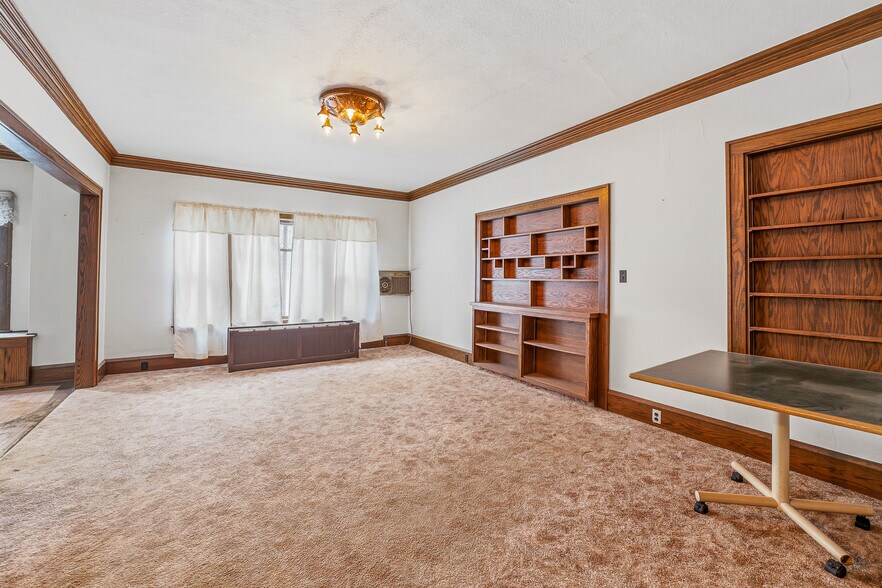 More Photos Of 181 S Main St, Markesan Office Residential For Sale
