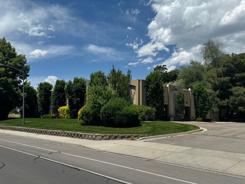 More Photos Of 1688 W 820 N, Provo Office For Sale