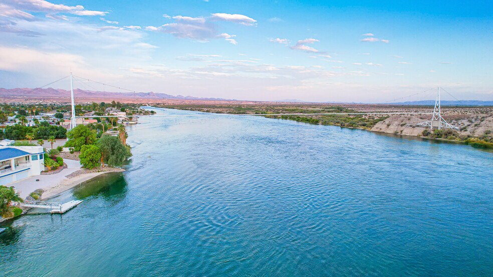 More Photos Of 1837 Riverside Dr, Bullhead City Specialty For Sale