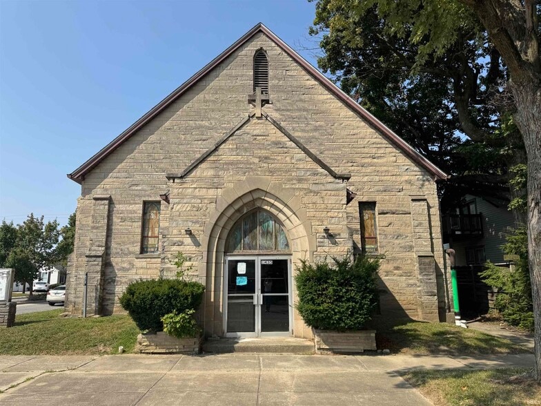 Primary Photo Of 1435 S Armstrong St, Kokomo Specialty For Sale