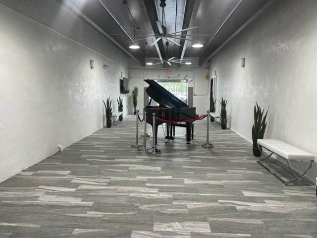 More Photos Of 1111 SE Federal Hwy, Stuart Medical For Lease