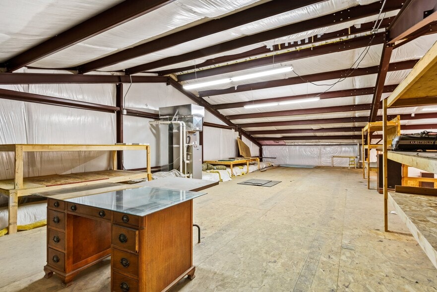 More Photos Of 7918 Cherrywood Loop, Kiowa Warehouse For Sale