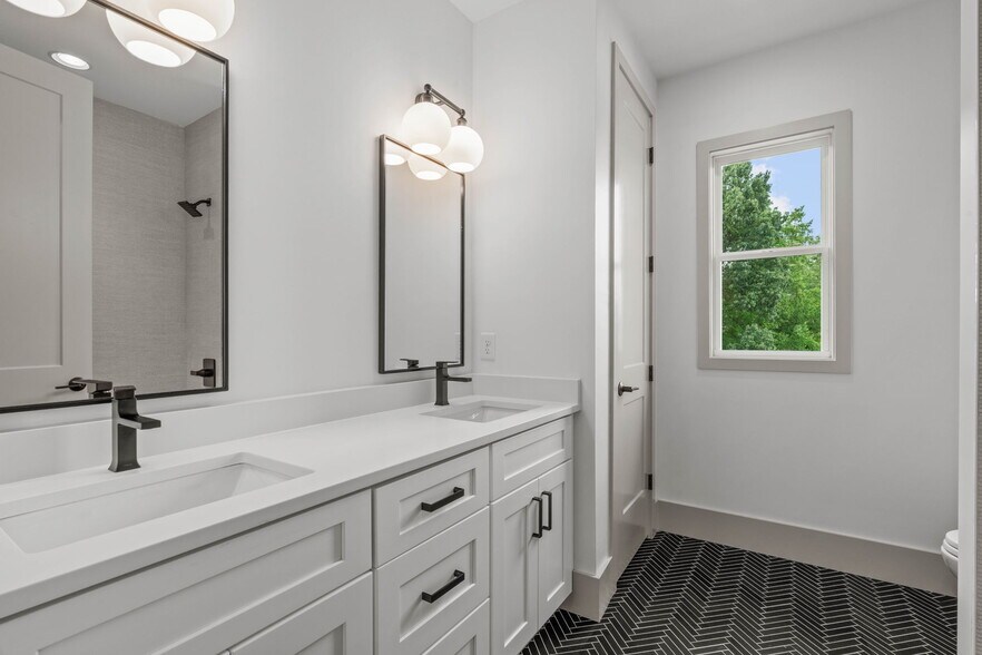 More Photos Of , Raleigh Multifamily For Sale